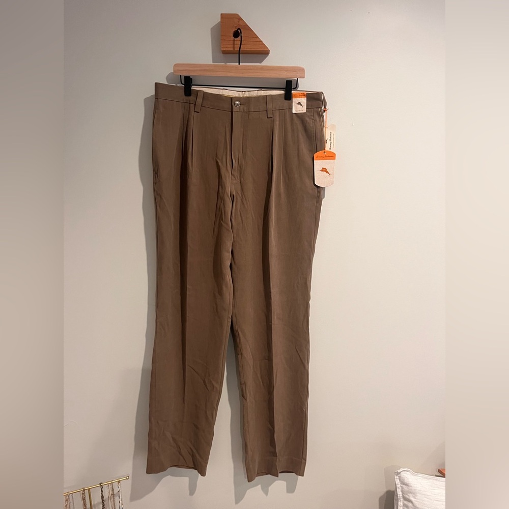 Tommy Bahama Men’s Silk Rayon Pants 36 x 34 Pleated Grayston Caribou Brown NWT